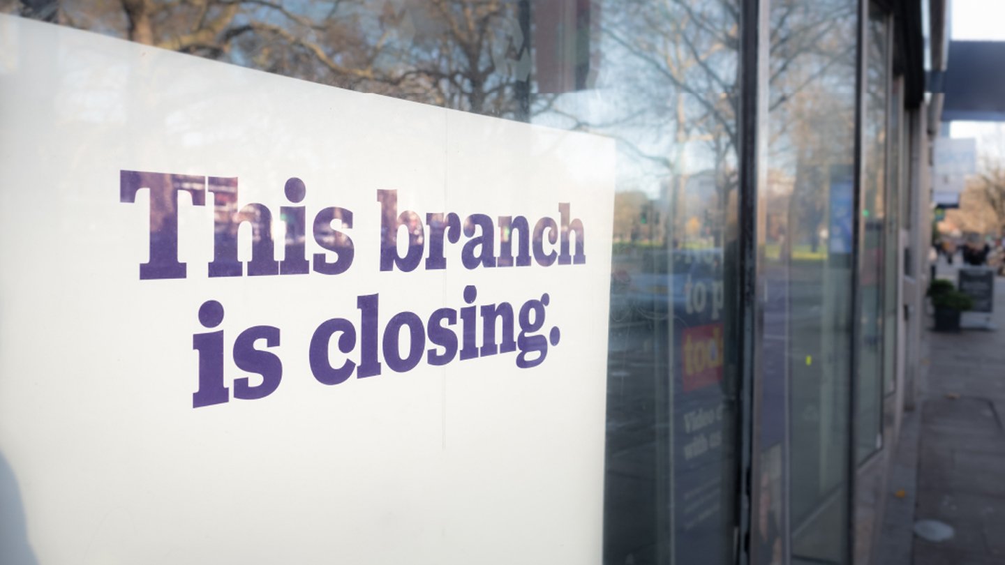 1440x810-maintaining-face-to-face-banking