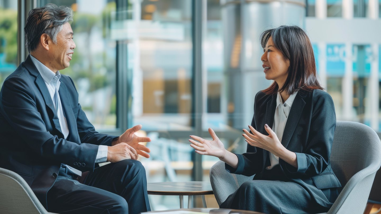 face-to-face-people-talking-1140x810