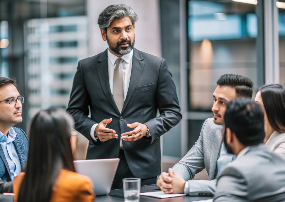 project-timeline-man-presenting-1140x810