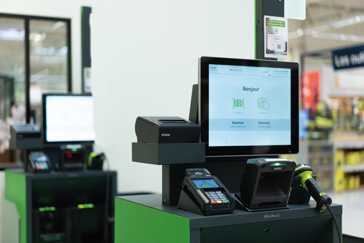 Self-Checkout-Kasse mit Display